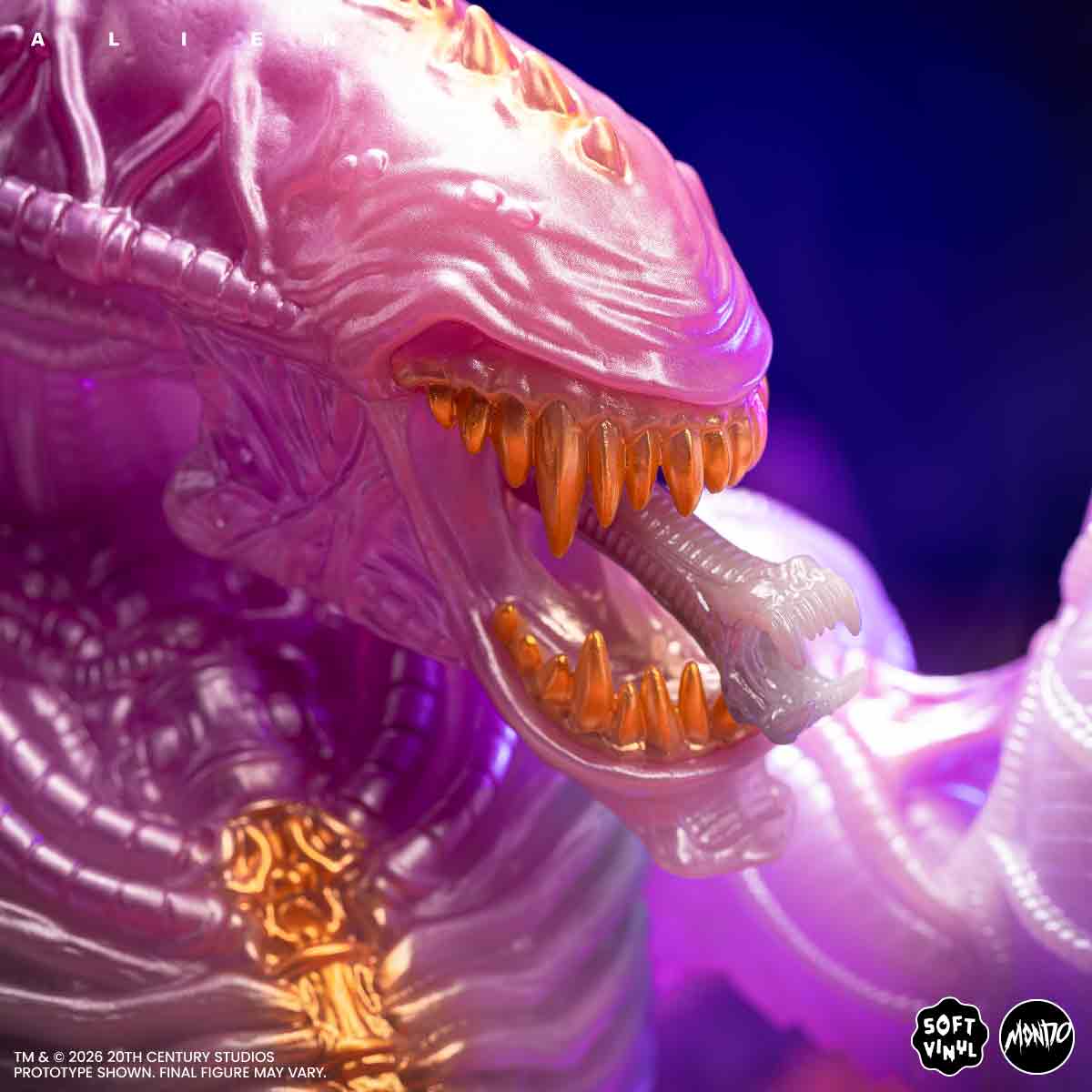Aliens - Mantis Alien Soft Vinyl Figure - Cherry Blossom Glow in the Dark Variant - Image 11