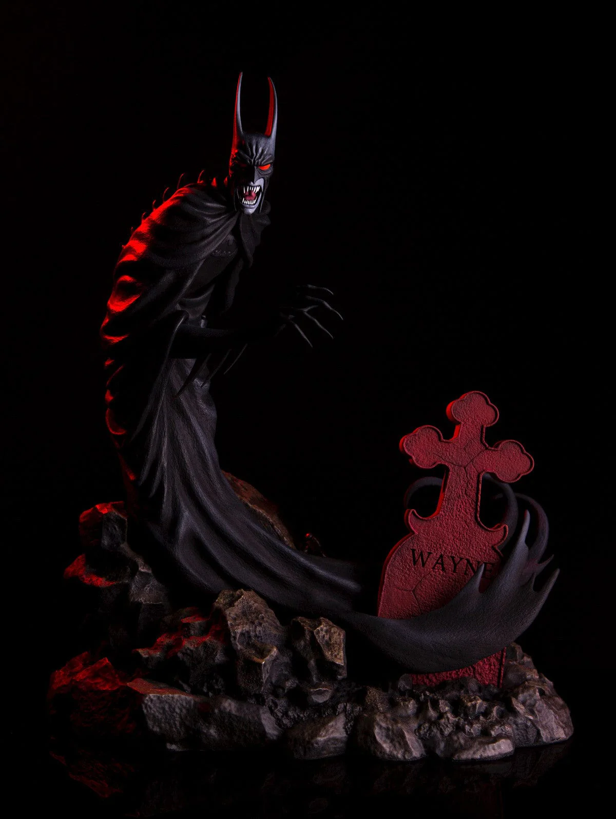 Batman & Dracula: Red Rain Statue (Exclusive) - Image 13