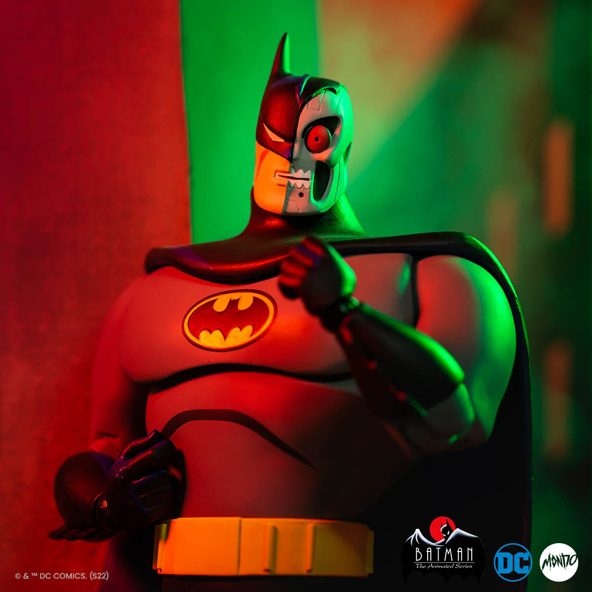 Batman: The Animated Series - Batman 1/6 Scale Figure - Redux - Image 17