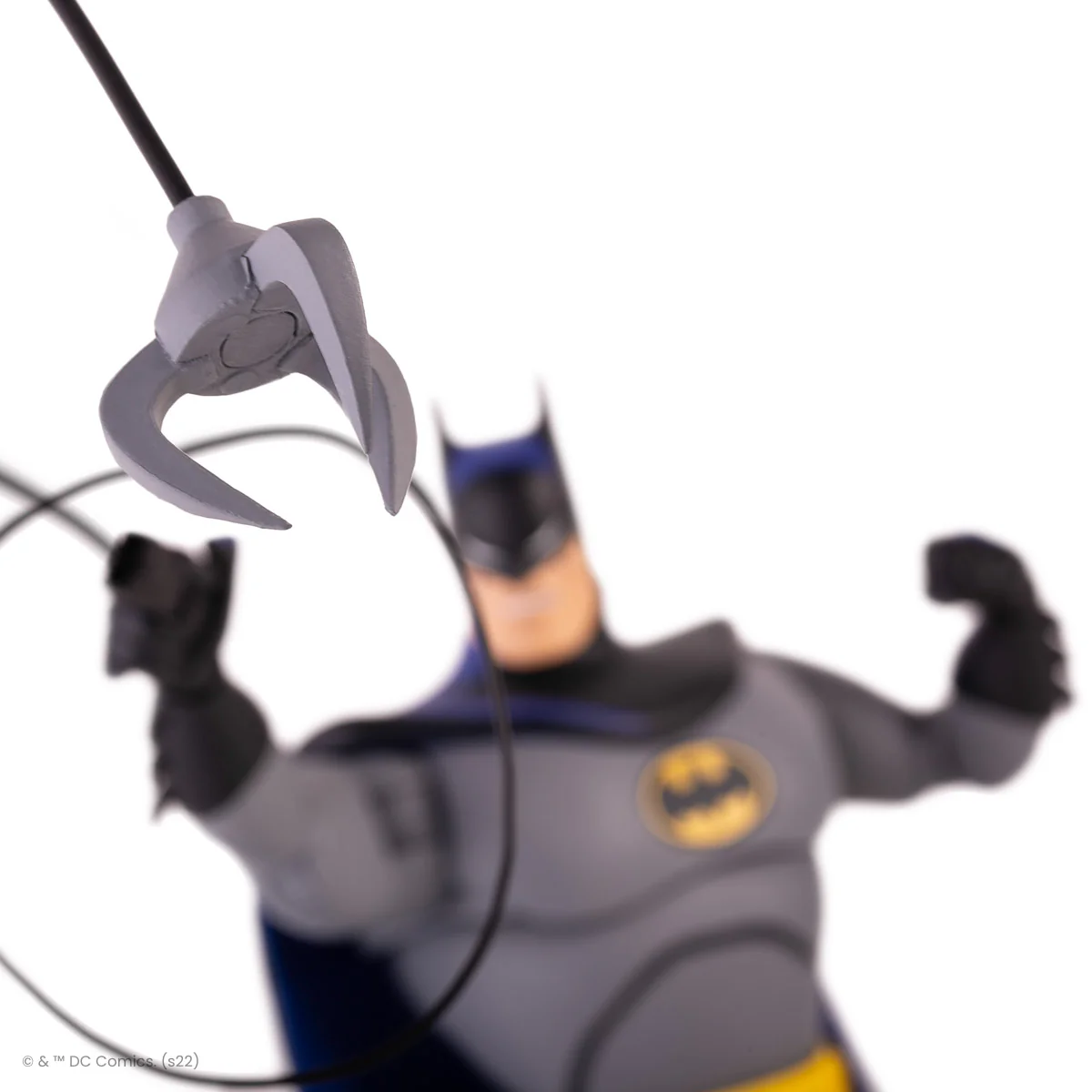 Batman: The Animated Series - Batman 1/6 Scale Figure - Redux - Image 22