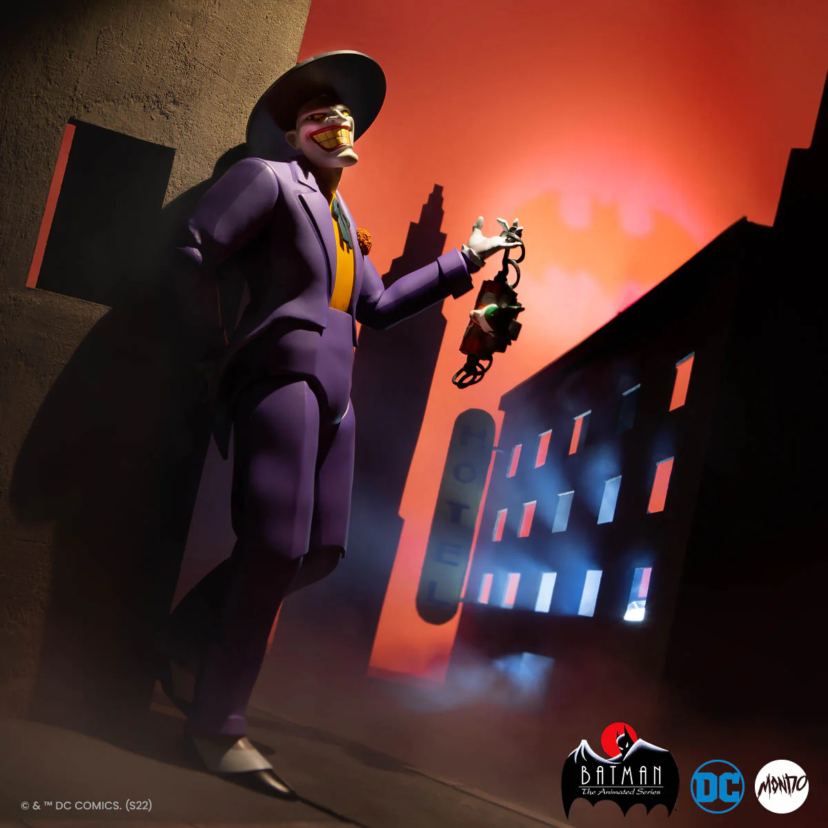 Batman: The Animated Series - Joker 1/6 Scale Figure SDCC Exclusive - Image 4