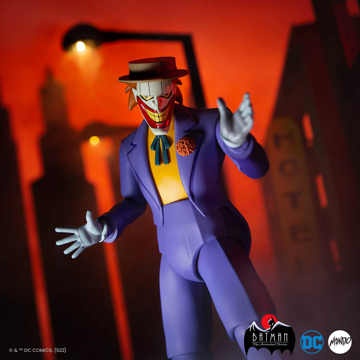 Batman: The Animated Series - Joker 1/6 Scale Figure SDCC Exclusive - Image 6