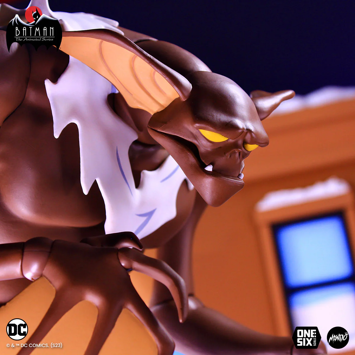 Batman: The Animated Series - Man-Bat 1/6 Scale Figure - Image 10