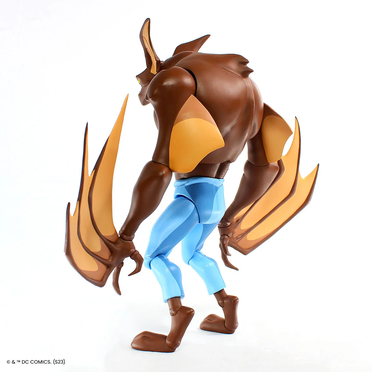 Batman: The Animated Series - Man-Bat 1/6 Scale Figure - Image 17