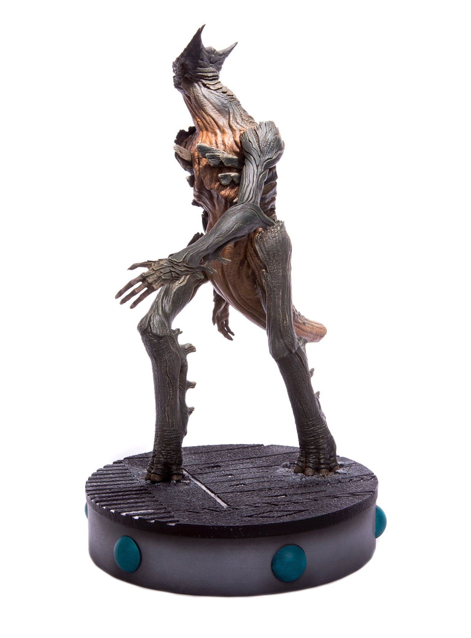 Colossal Giant Monster Maquette - Image 17