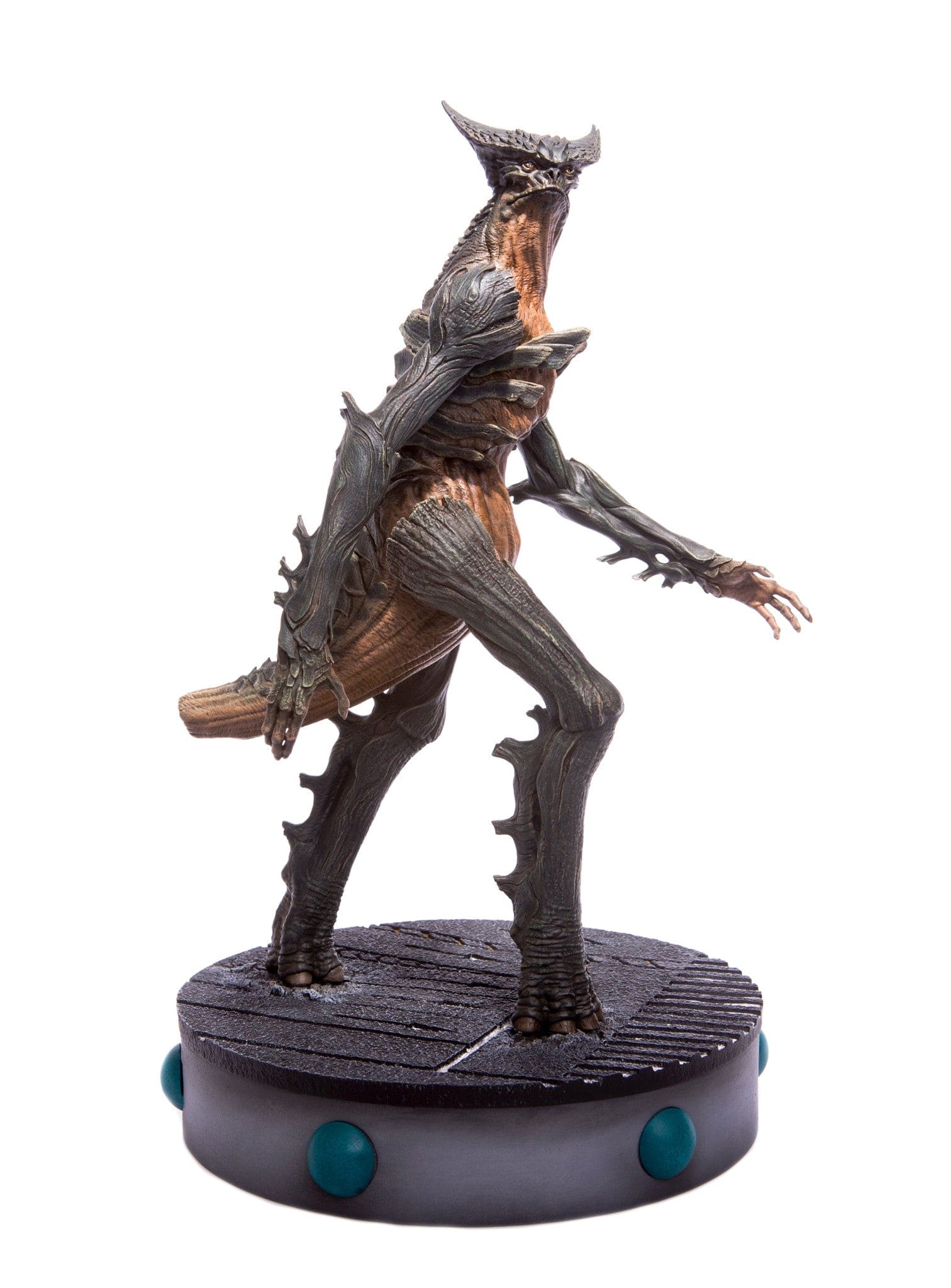 Colossal Giant Monster Maquette - Image 18