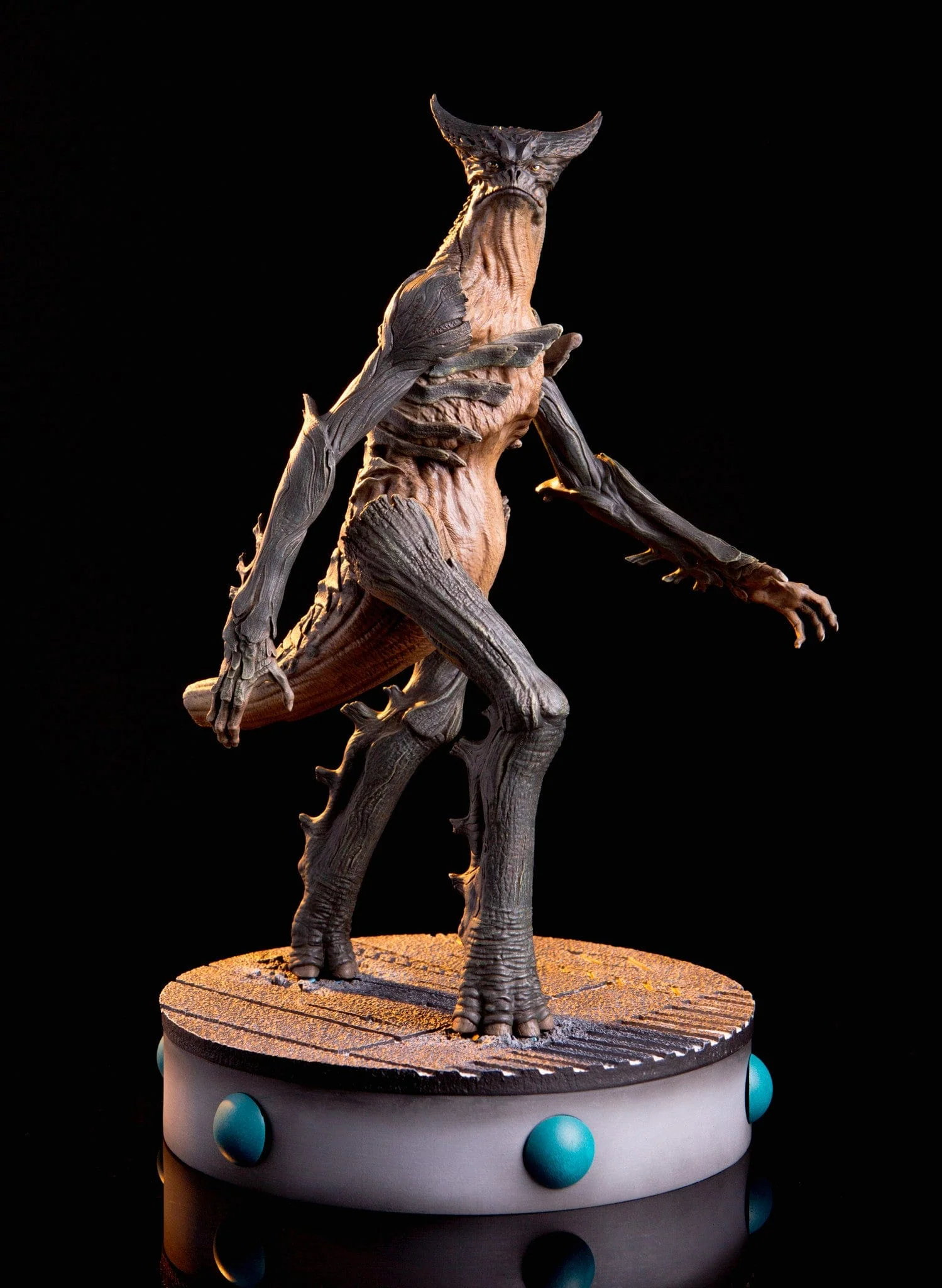 Colossal Giant Monster Maquette - Image 21