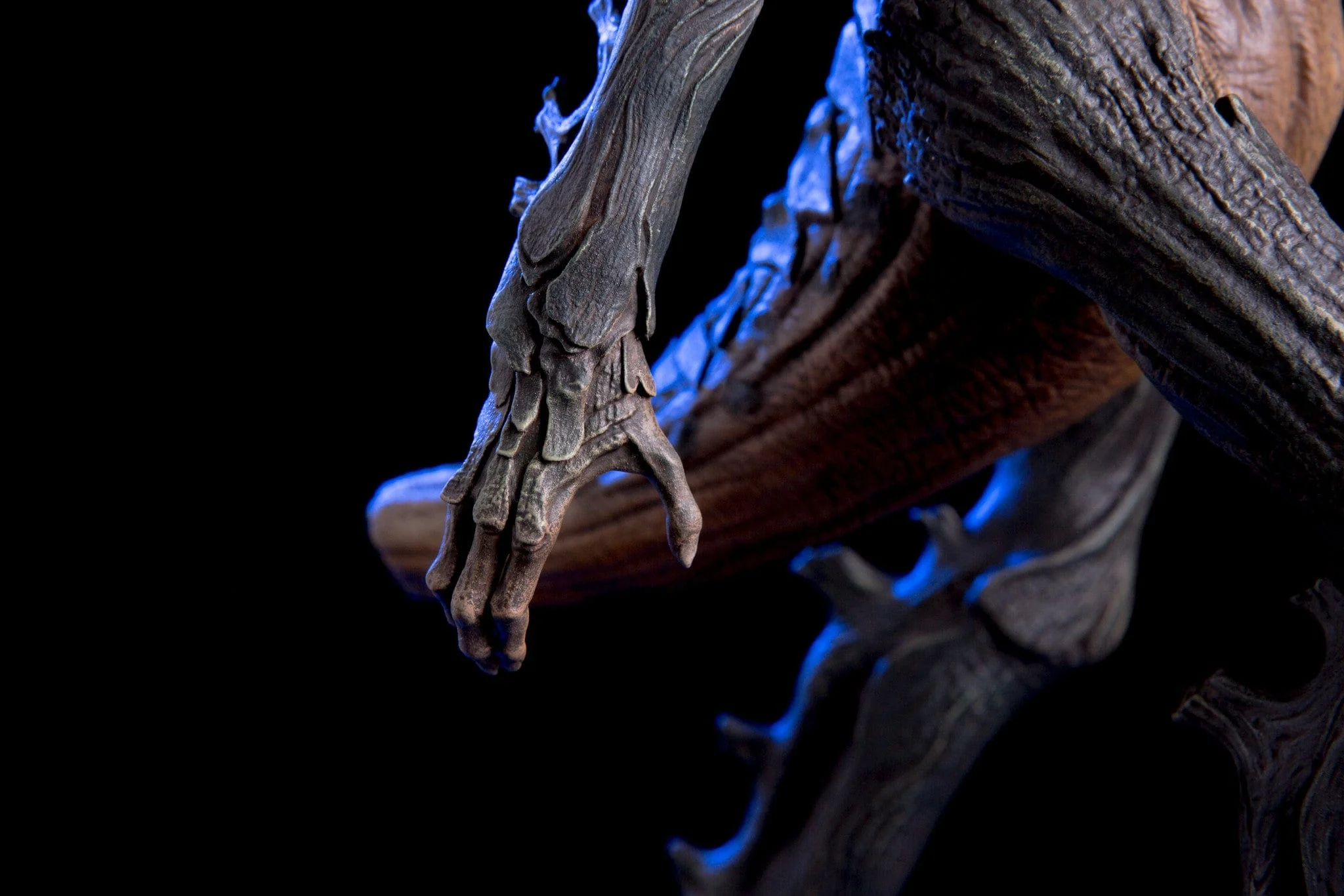 Colossal Giant Monster Maquette - Image 6