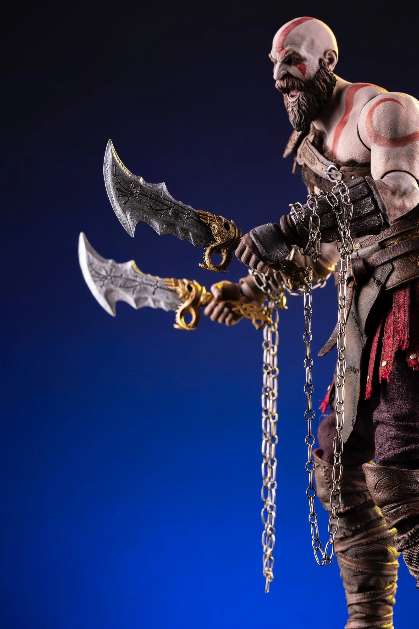 God Of War – Kratos 1/6 Scale Deluxe Figure Exclusive - Image 8