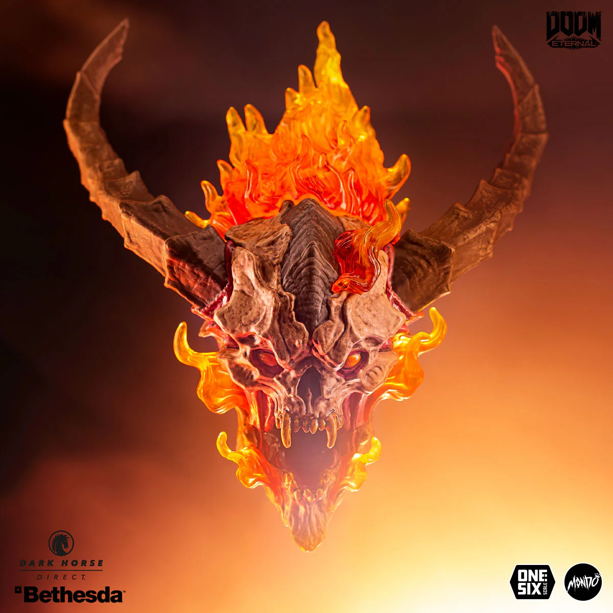 DOOM Eternal - Doom Slayer ⅙ Scale Action Figure Mondo Crimson Variant - Image 8