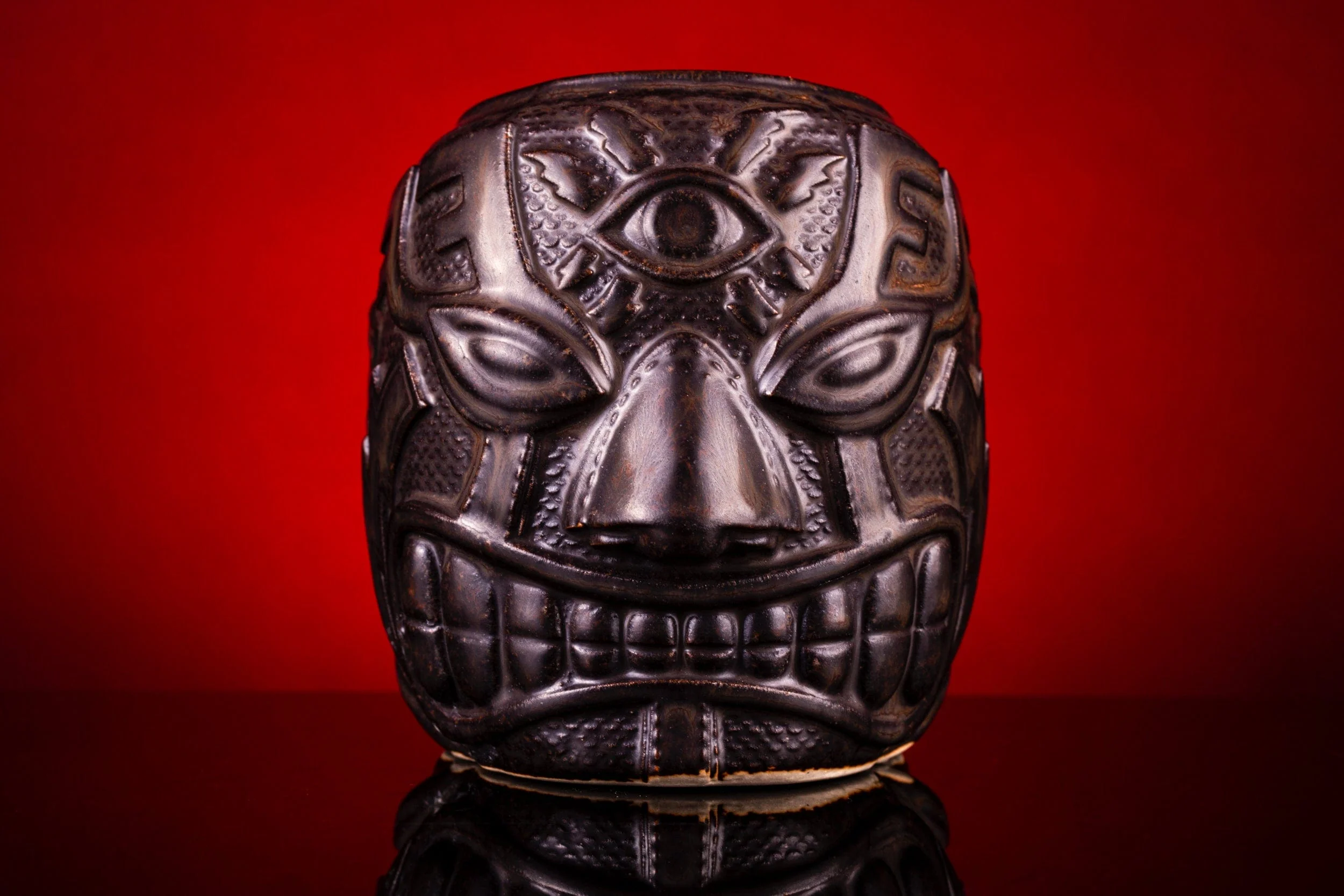 El Ojo Fantastico Tiki Mug - Reclusa Parda Variant - Image 10