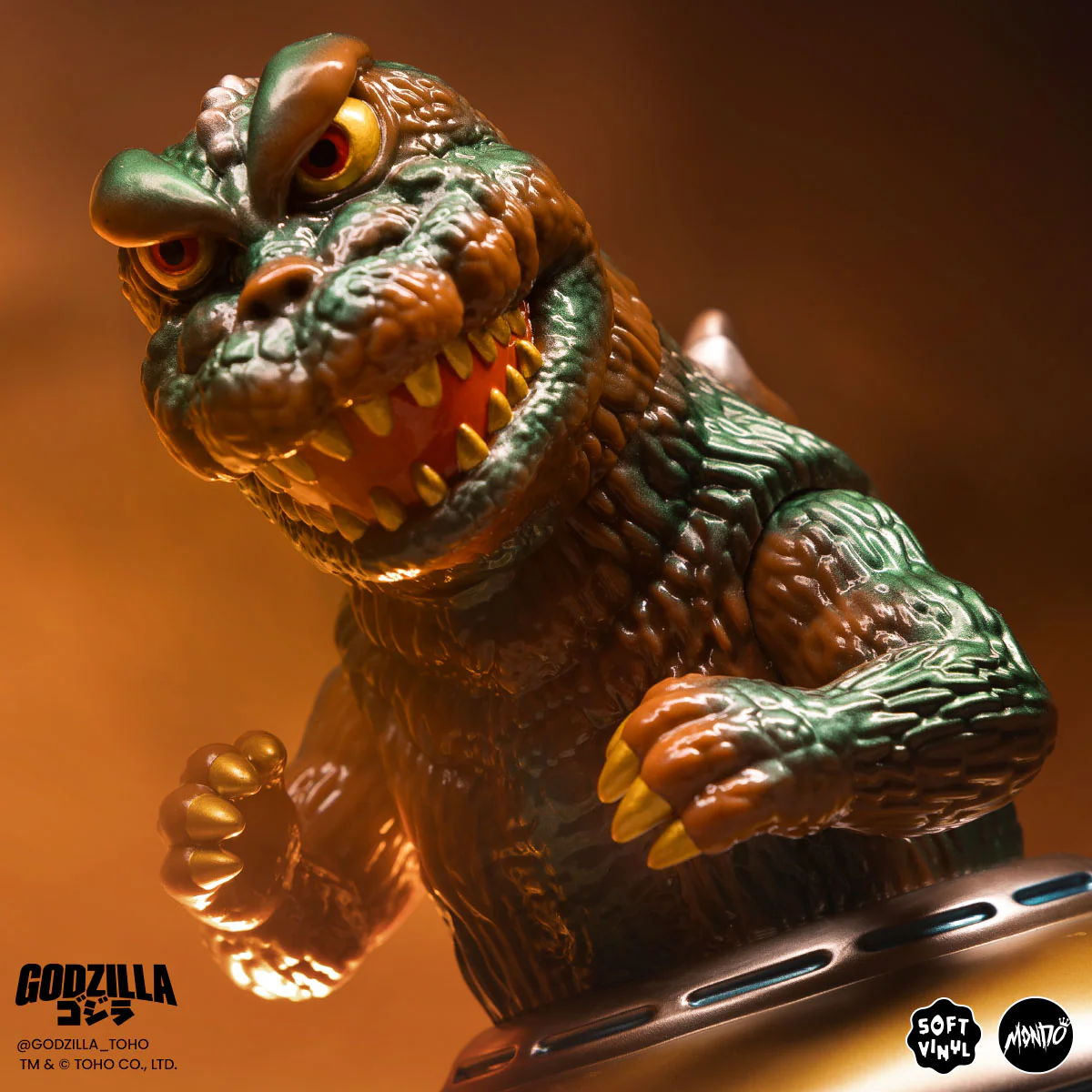 Godzilla UFO - Vinyl Designer Figure by Octeel - Invasion of the Astro-Monster Variant - Image 3