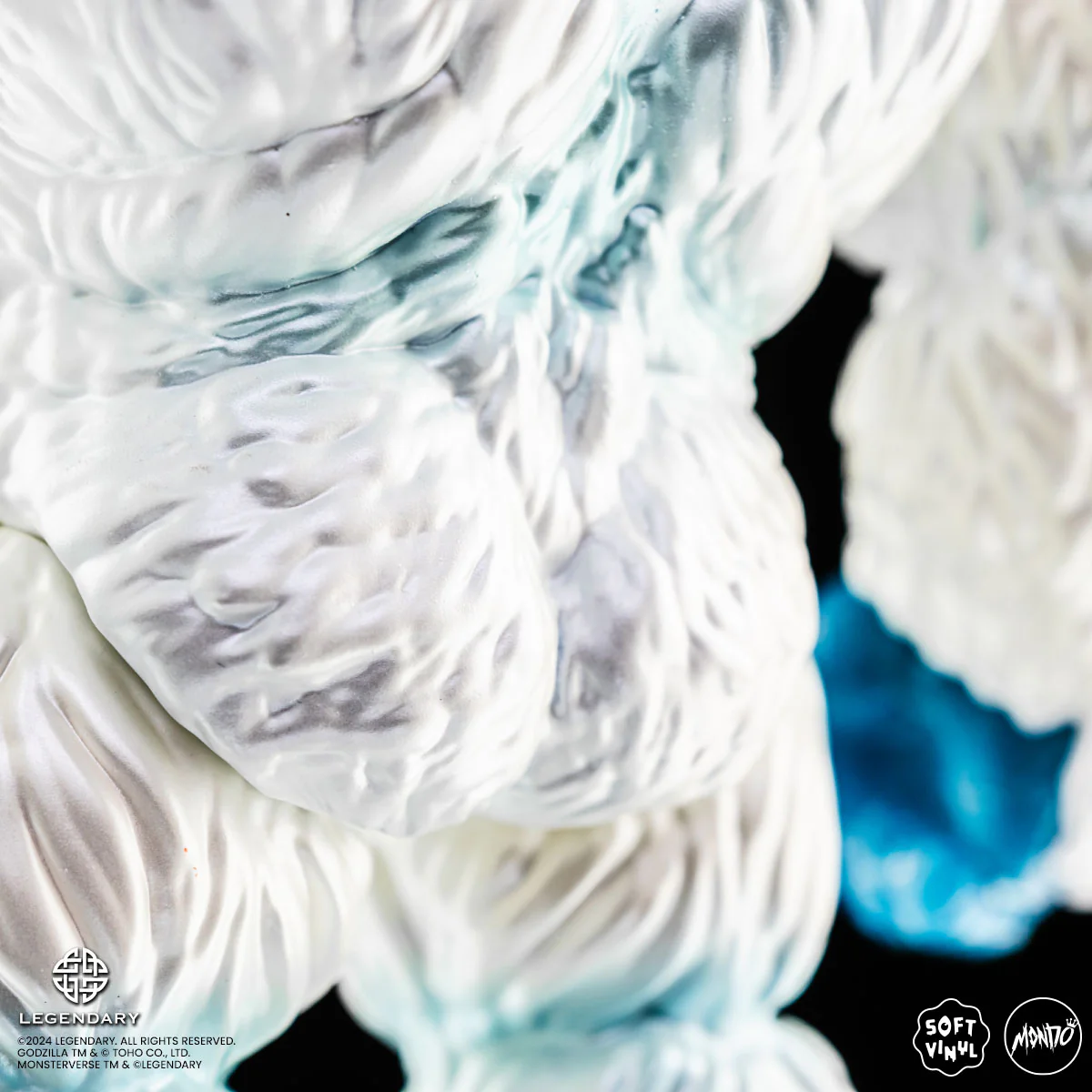 Godzilla x Kong: The New Empire - Kong Soft Vinyl - Primal Frost Variant - Image 17