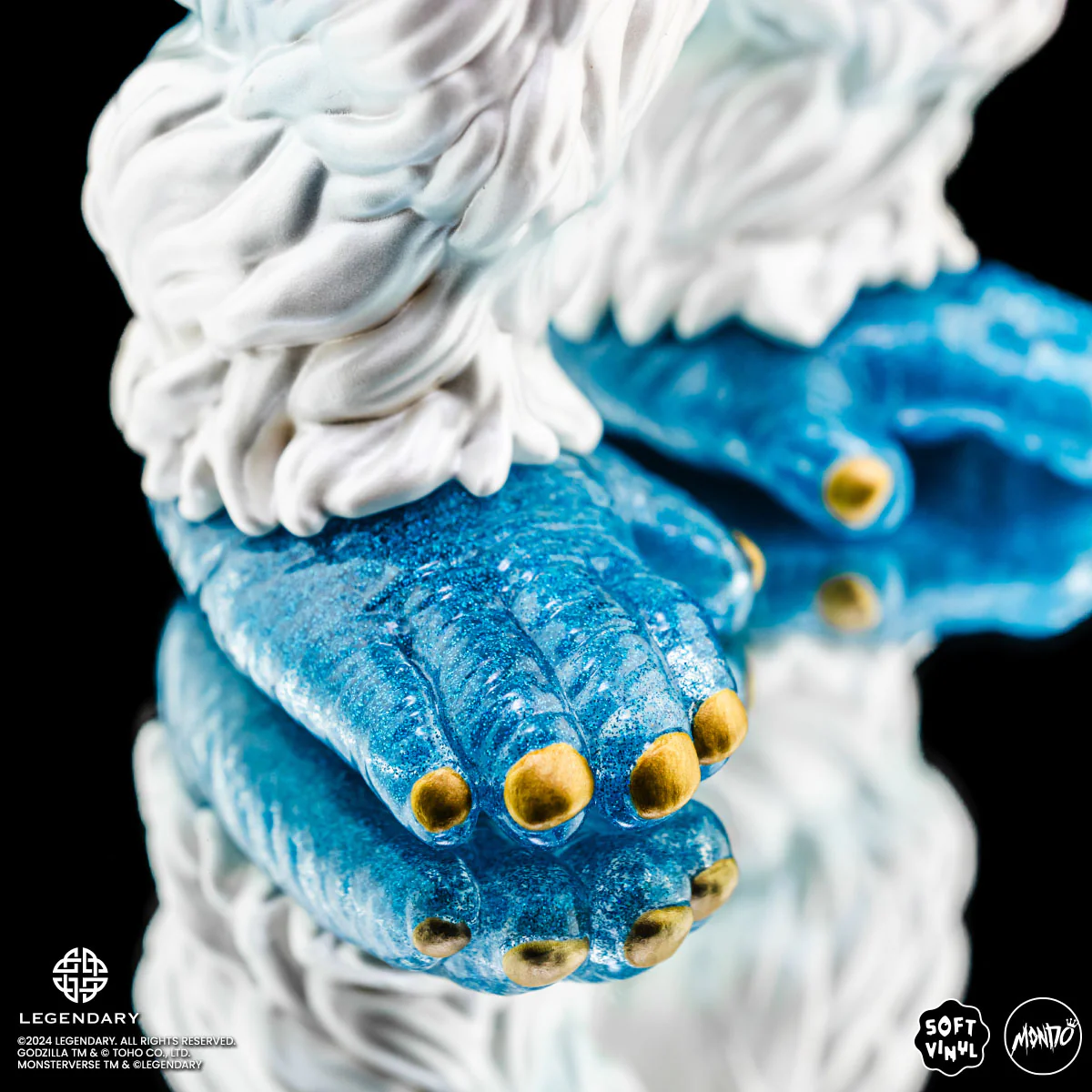 Godzilla x Kong: The New Empire - Kong Soft Vinyl - Primal Frost Variant - Image 18