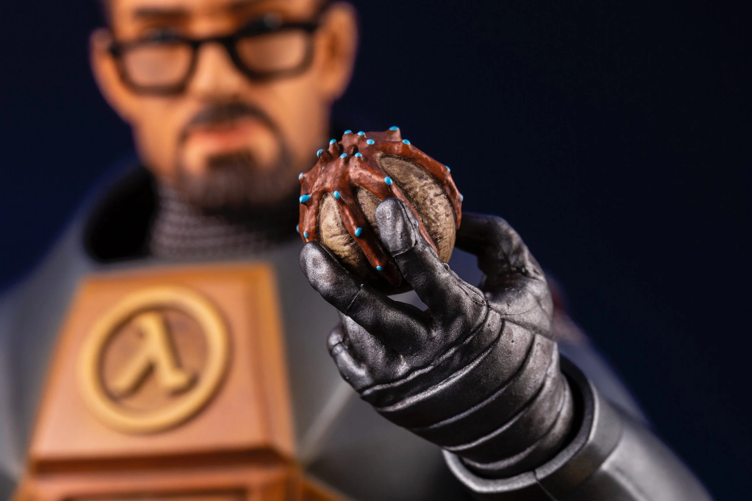 Half Life – Gordon Freeman 1/6 Scale Figure - Image 22
