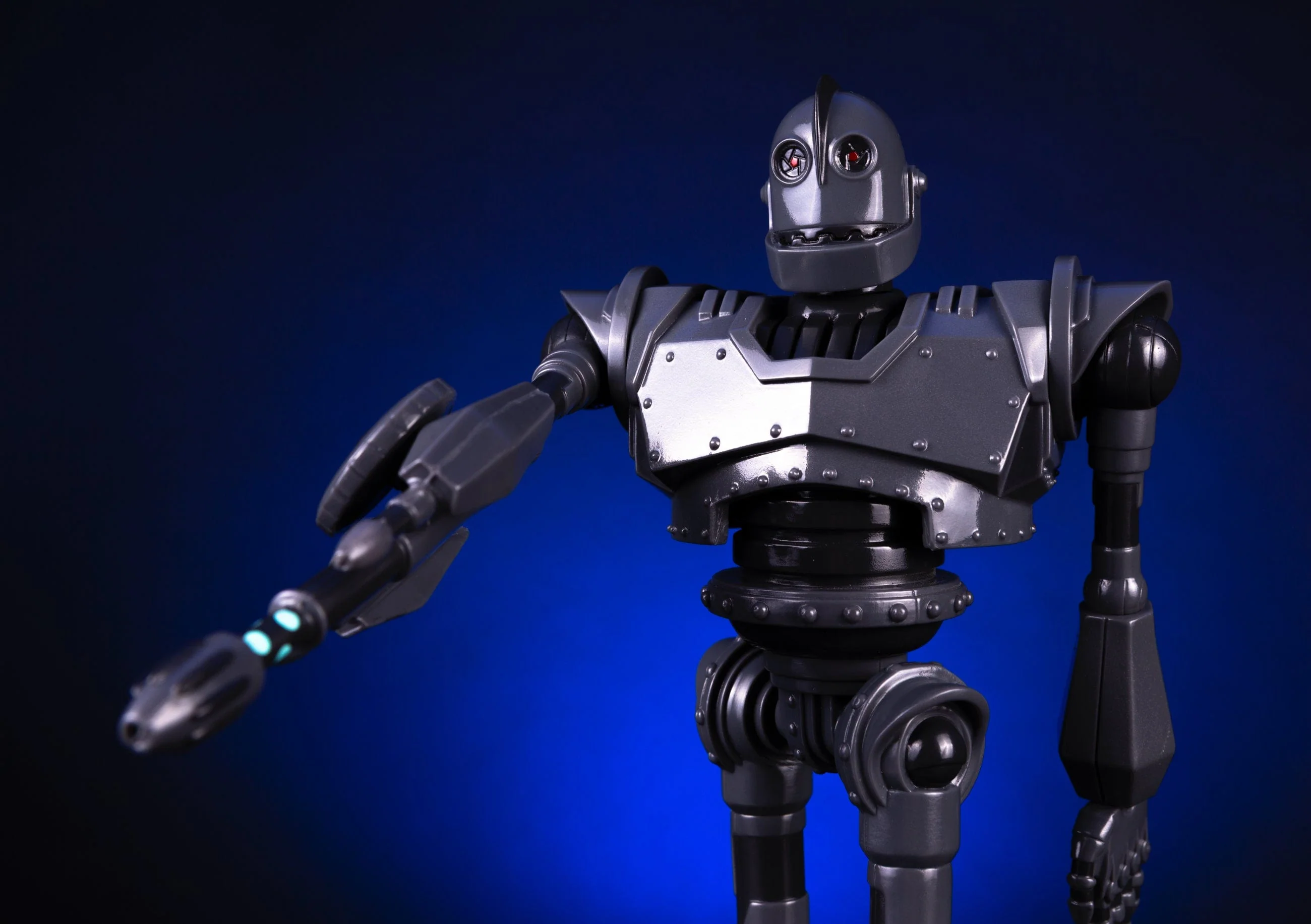 Iron Giant Soft Vinyl Figure (Mondo Exclusive) - Image 7