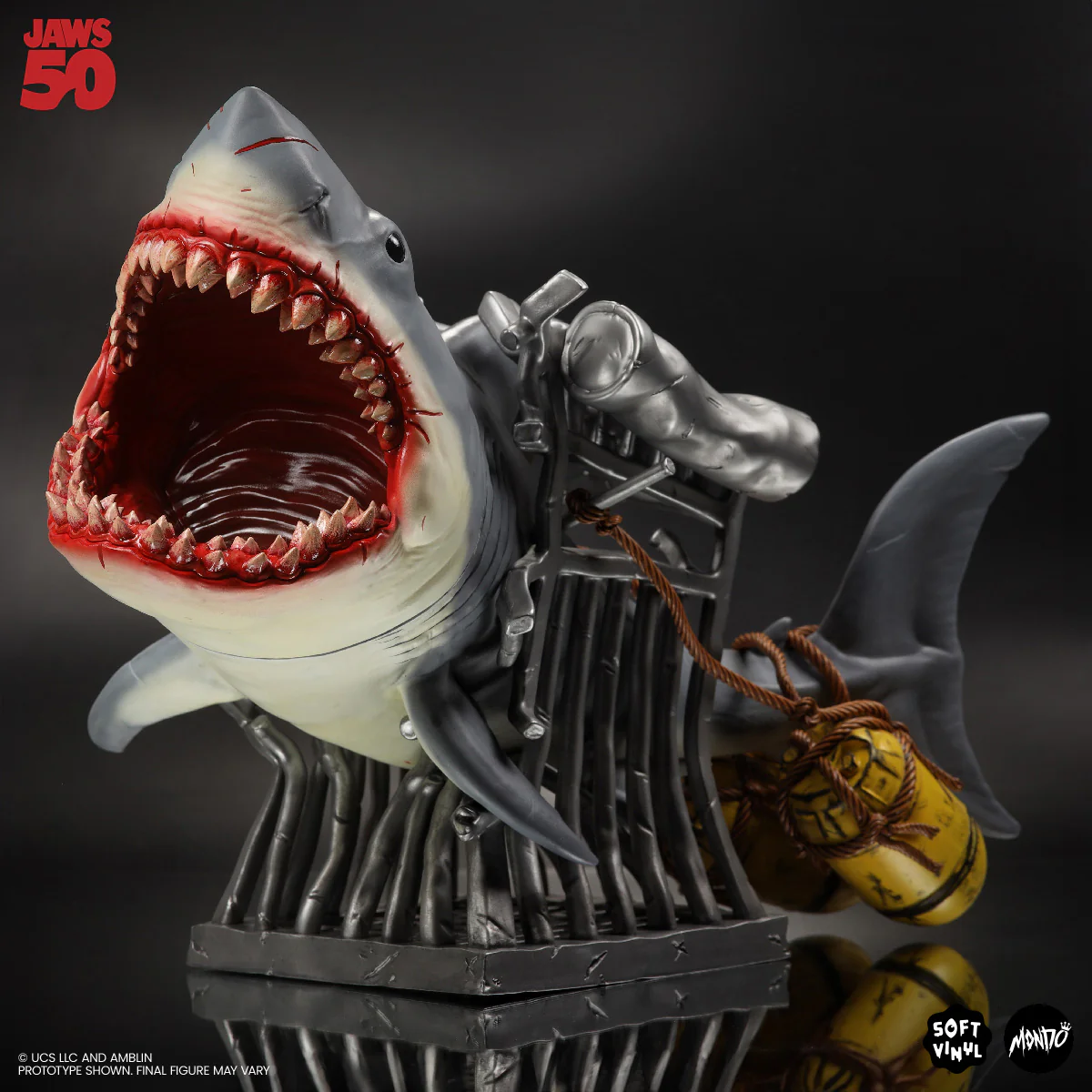Jaws - Vinyl Designer Figure by James Groman - Image 16