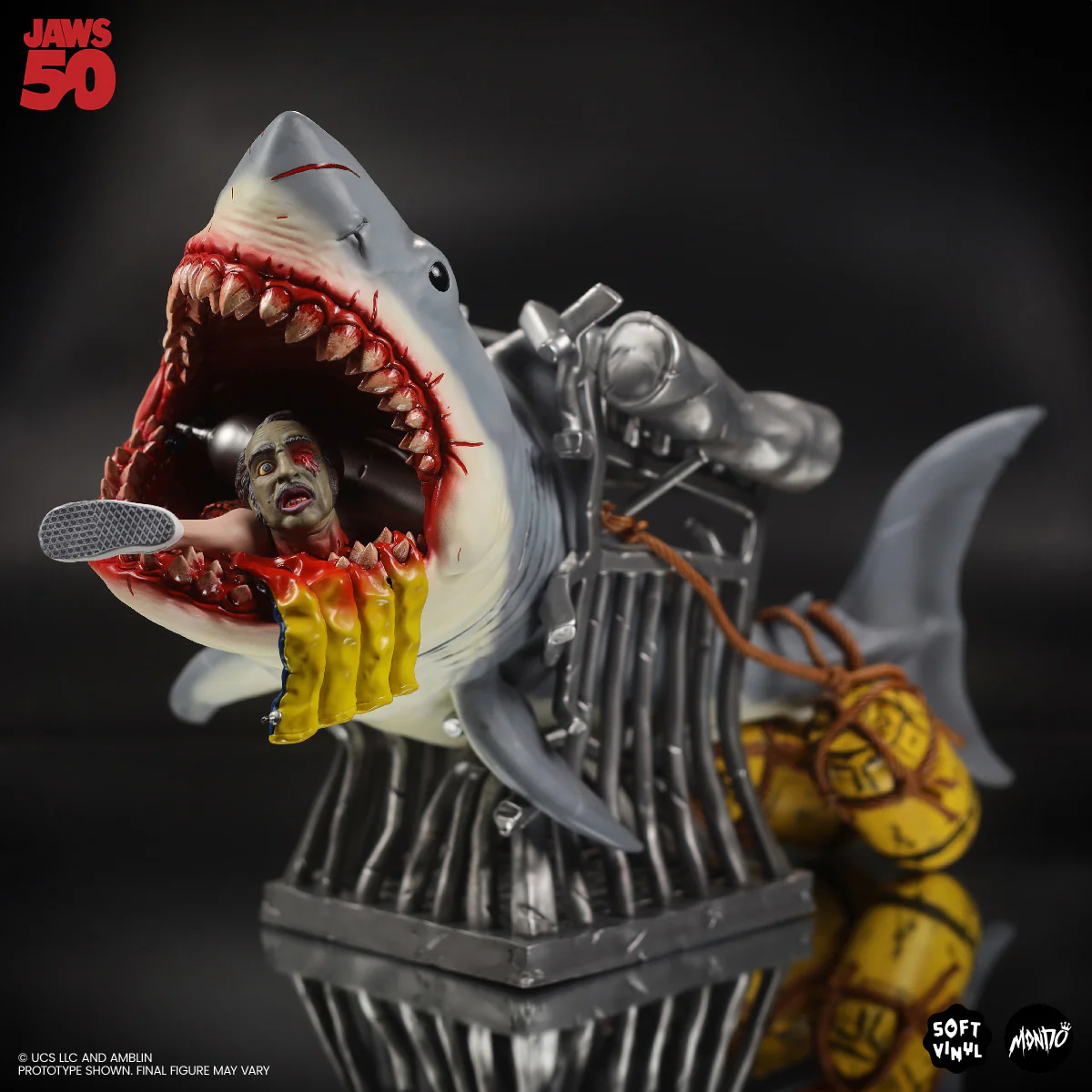 Jaws - Vinyl Designer Figure by James Groman - Image 17