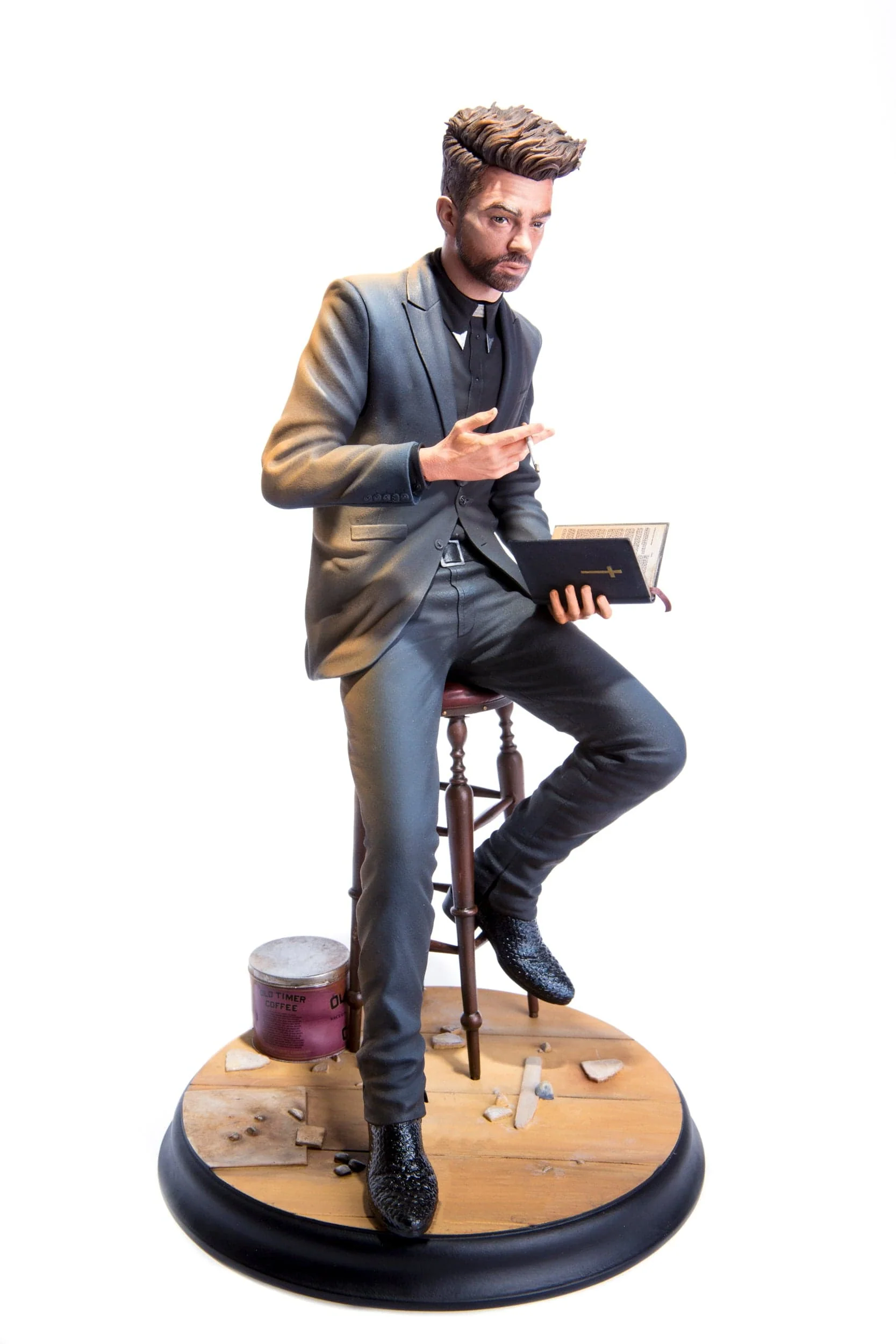 PREACHER: Jesse Custer & Cassidy Statue Set Exclusive - Image 14