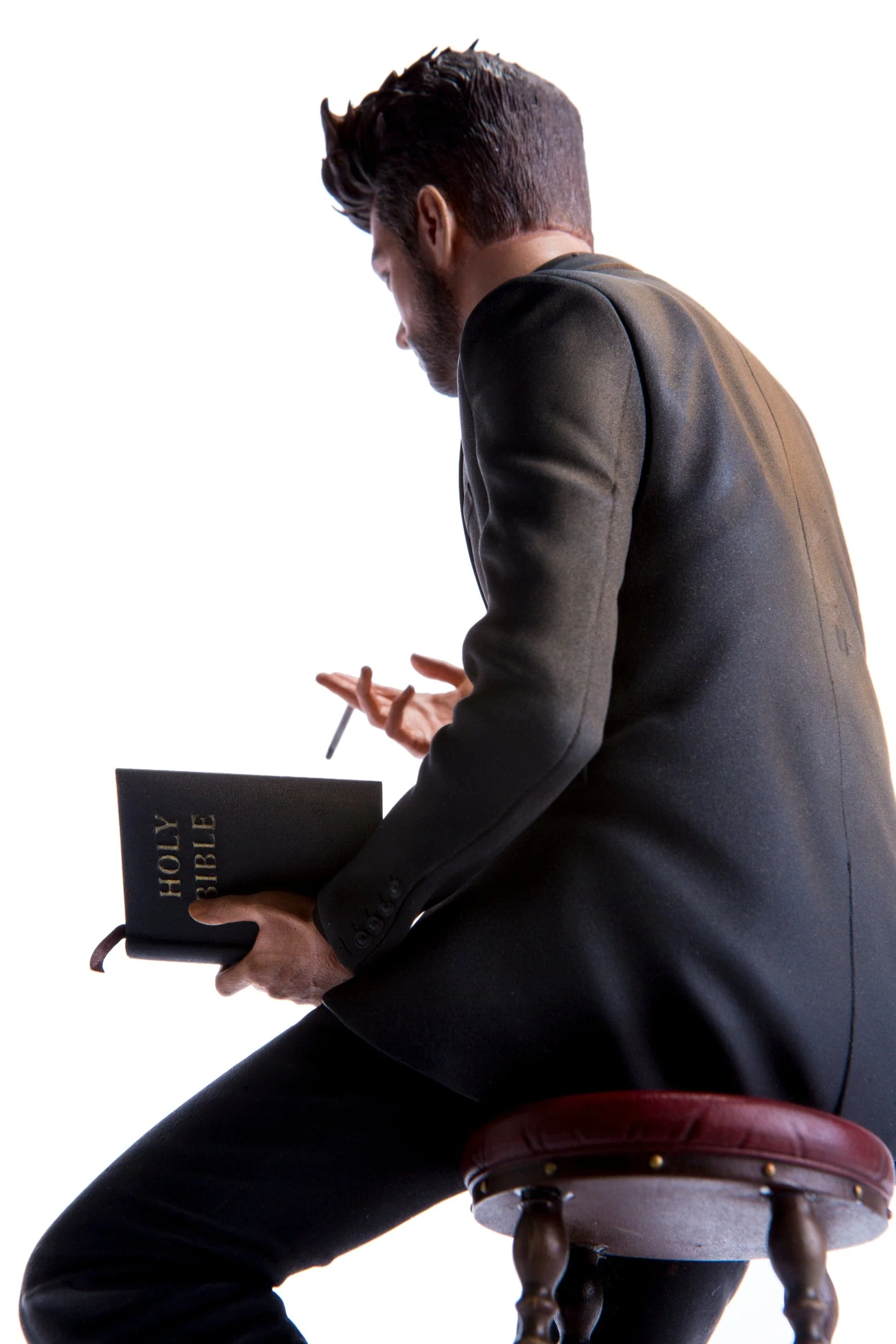 PREACHER: Jesse Custer & Cassidy Statue Set Exclusive - Image 18