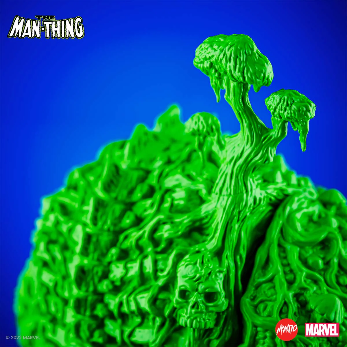 Man-Thing Designer Vinyl Figure - Groman's Green Variant - Image 11