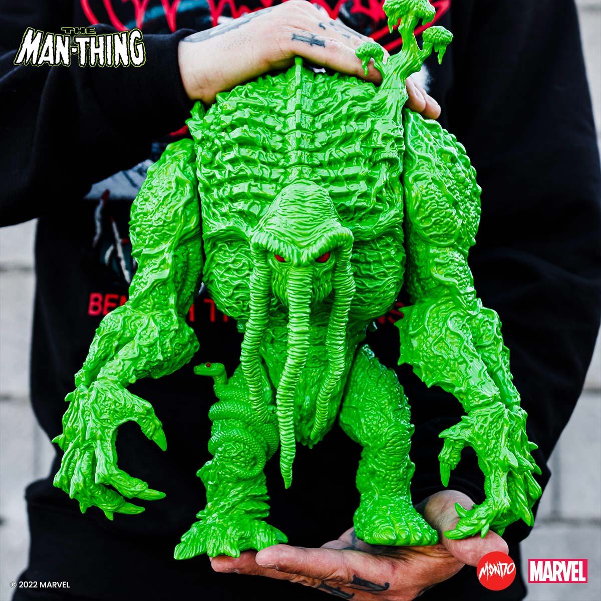 Man-Thing Designer Vinyl Figure - Groman's Green Variant - Image 13