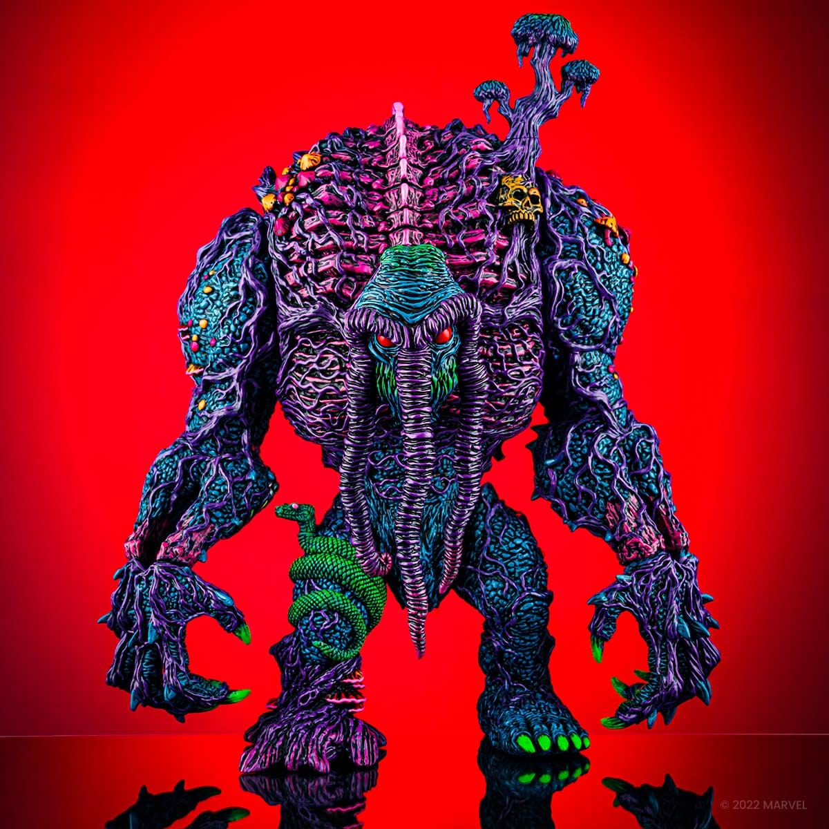 Man-Thing Designer Vinyl Figure - Psychedelic Variant - Image 5