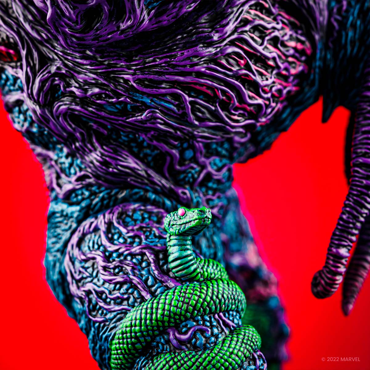 Man-Thing Designer Vinyl Figure - Psychedelic Variant - Image 8