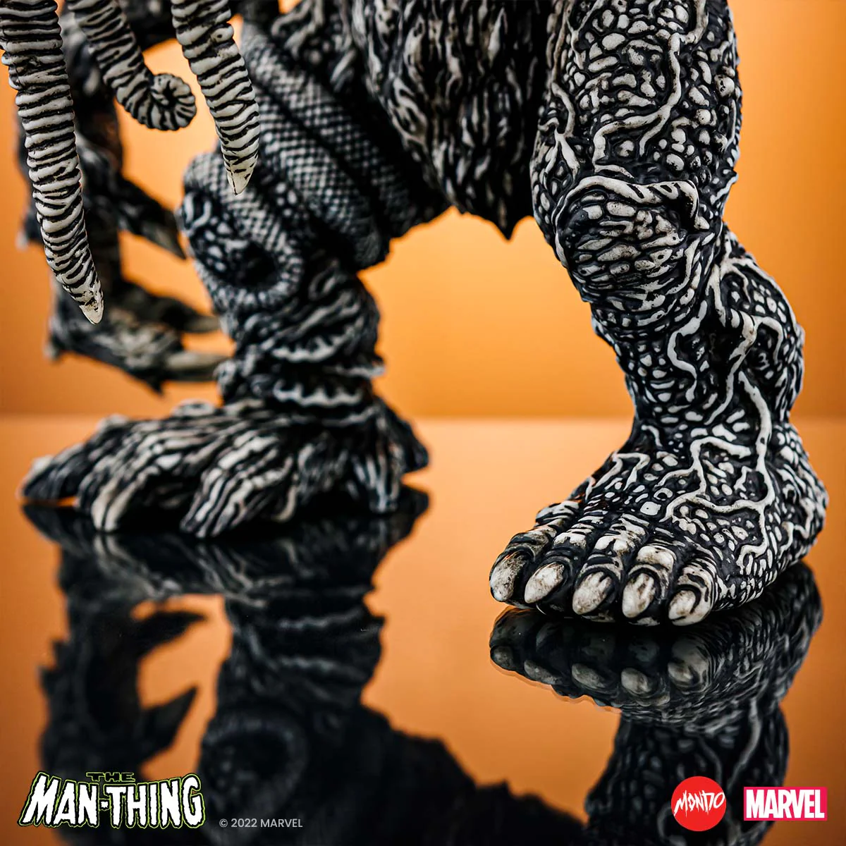 Man-Thing Designer Vinyl Figure - Pen & Ink Variant SDCC Exclusive - Image 12