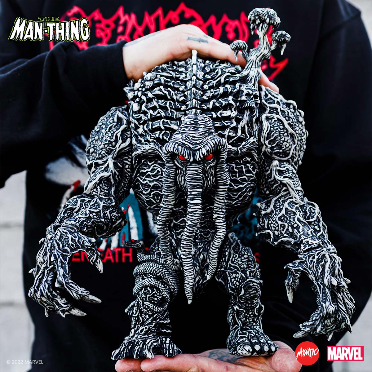 Man-Thing Designer Vinyl Figure - Pen & Ink Variant SDCC Exclusive - Image 14