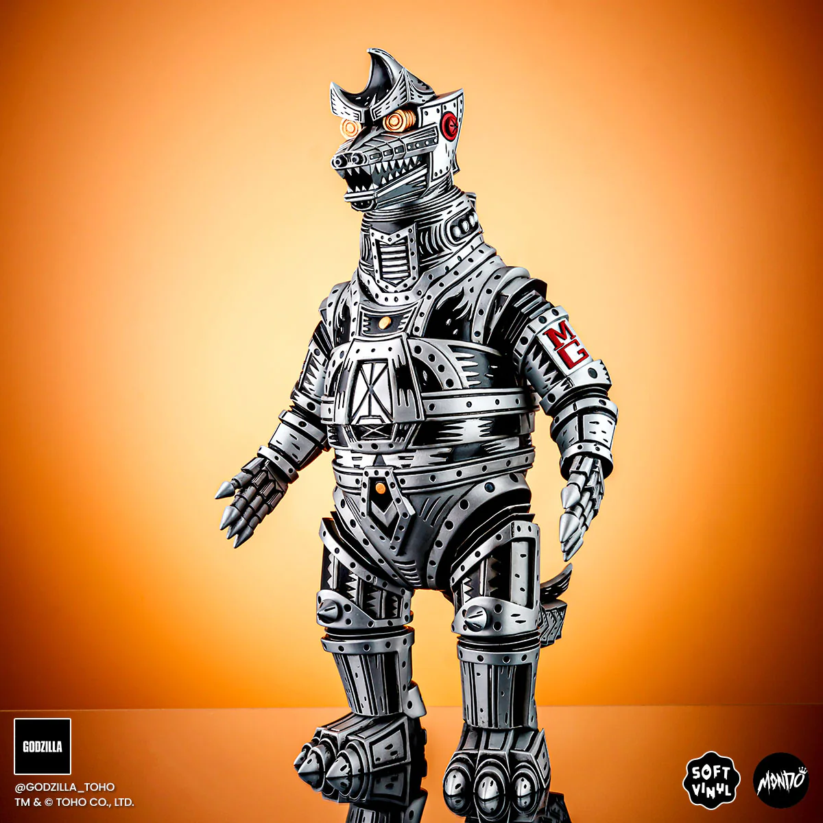 Mechagodzilla (Silver) - Vinyl Designer Figure by Attack Peter - Silver Variant Limited Edition - Image 5