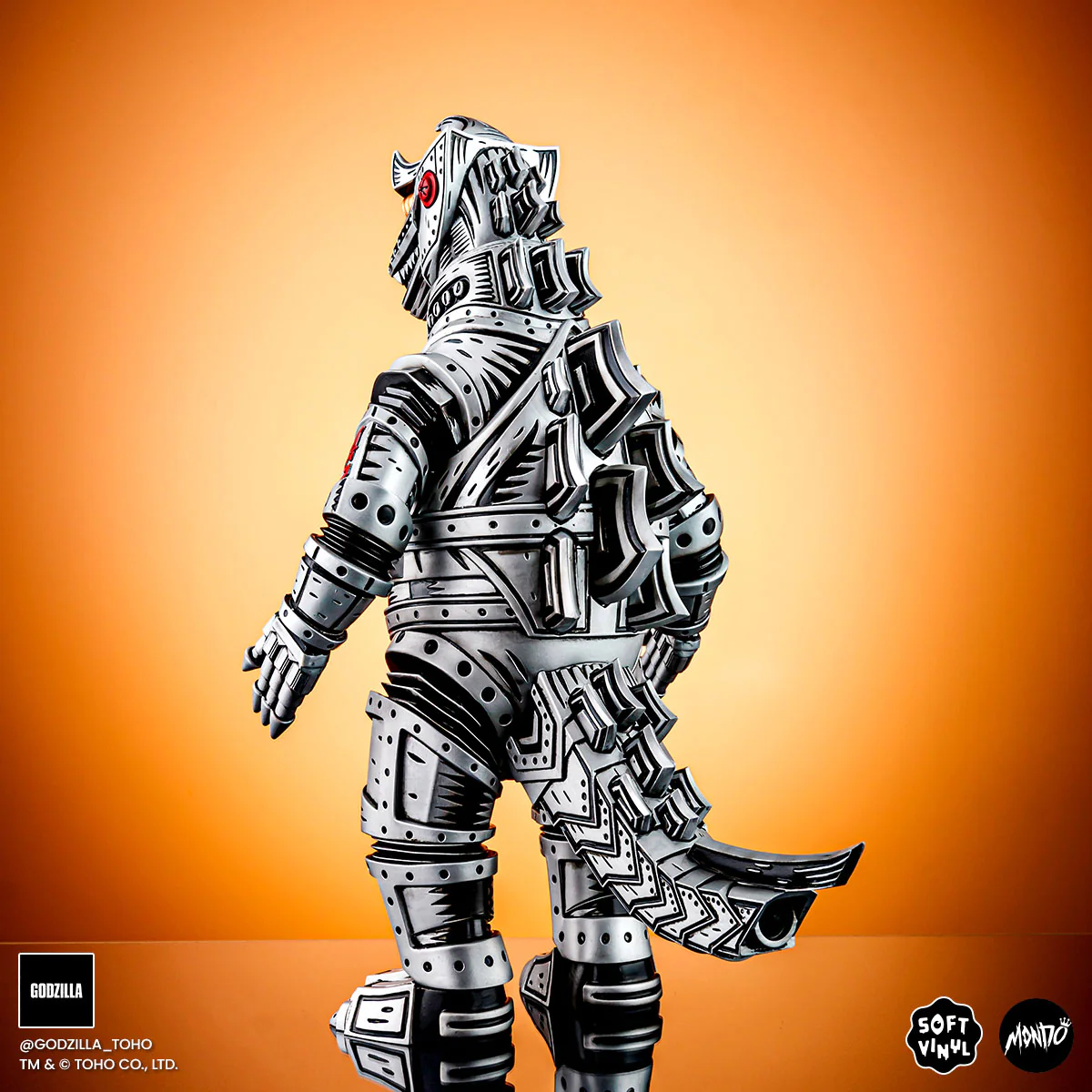 Mechagodzilla (Silver) - Vinyl Designer Figure by Attack Peter - Silver Variant Limited Edition - Image 7