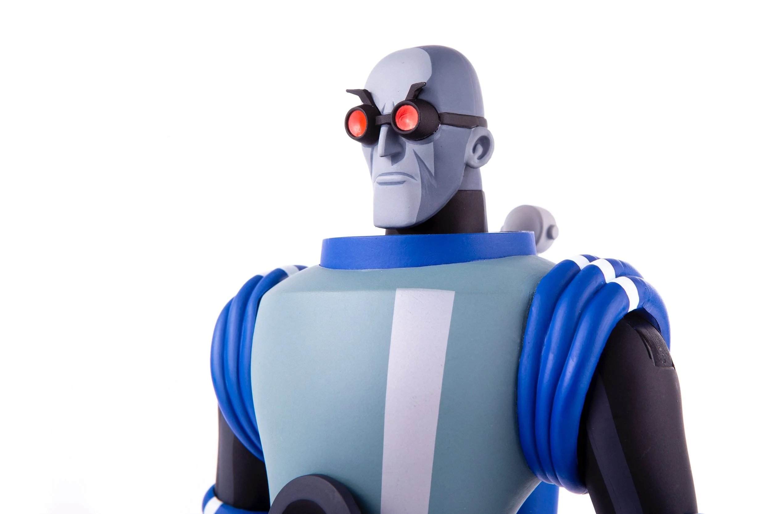 Batman: The Animated Series - Mr. Freeze 1/6 Scale Figure - Image 12