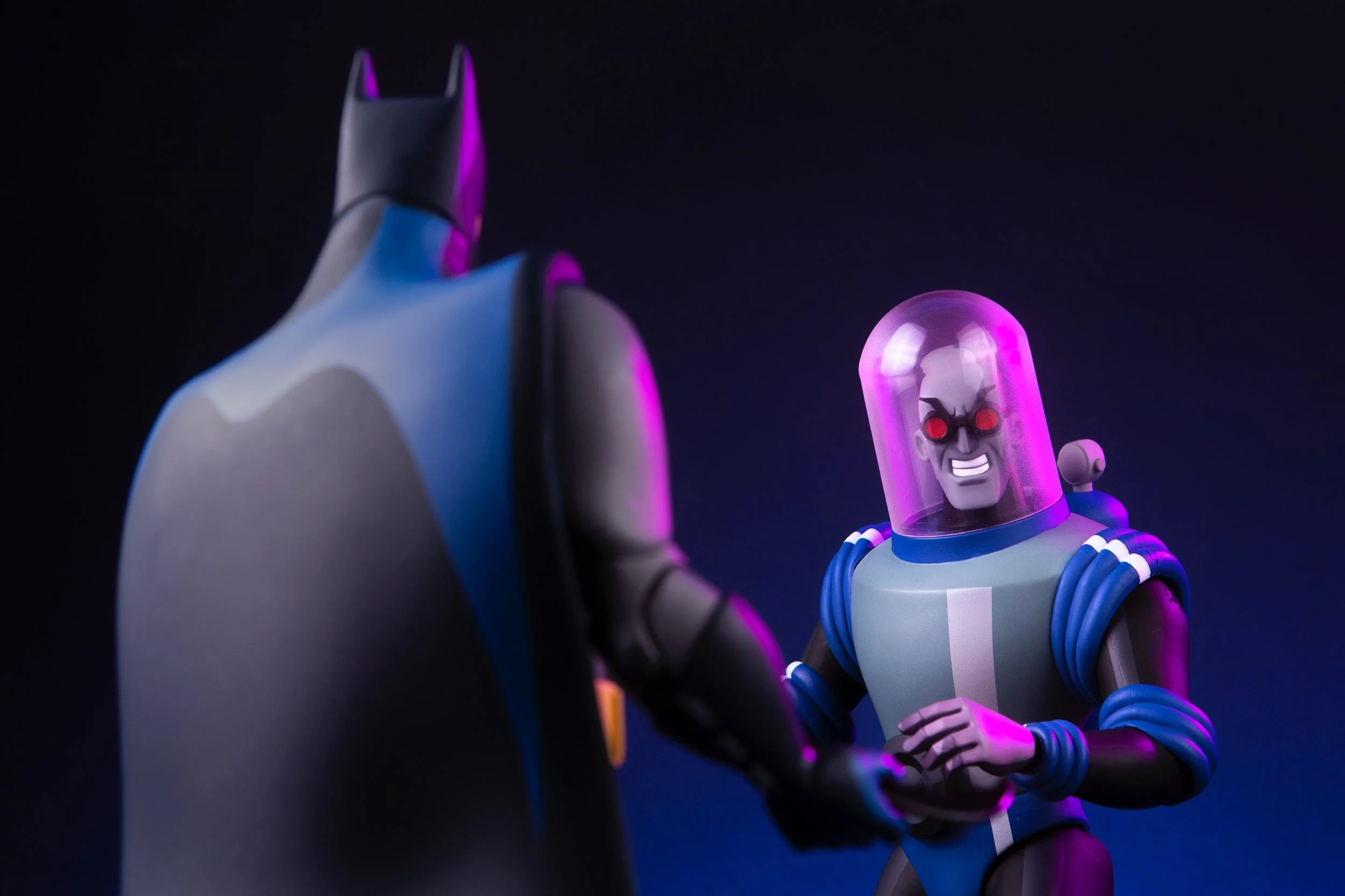 Batman: The Animated Series - Mr. Freeze 1/6 Scale Figure - Image 42