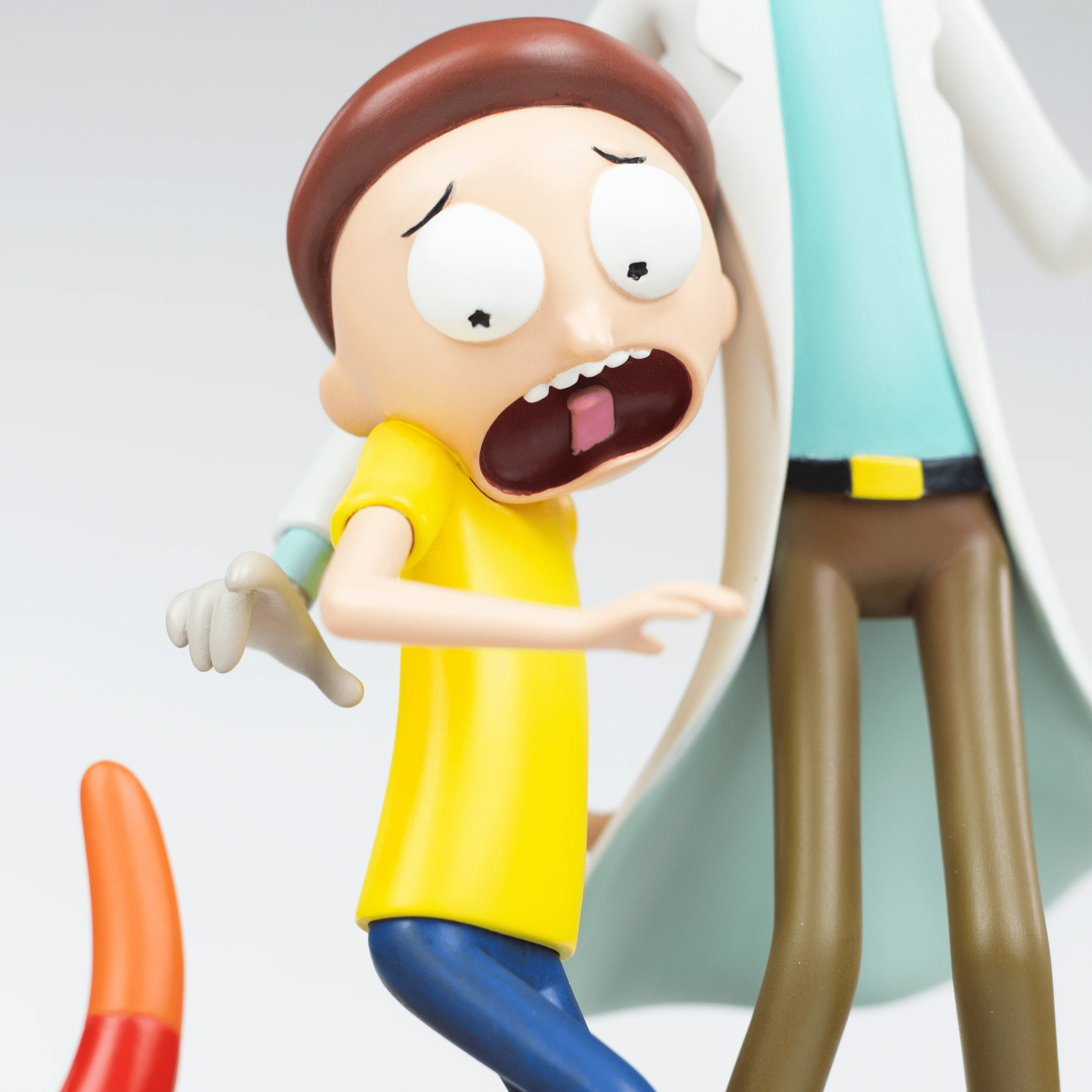 Rick and Morty Statue - Regular - Image 17