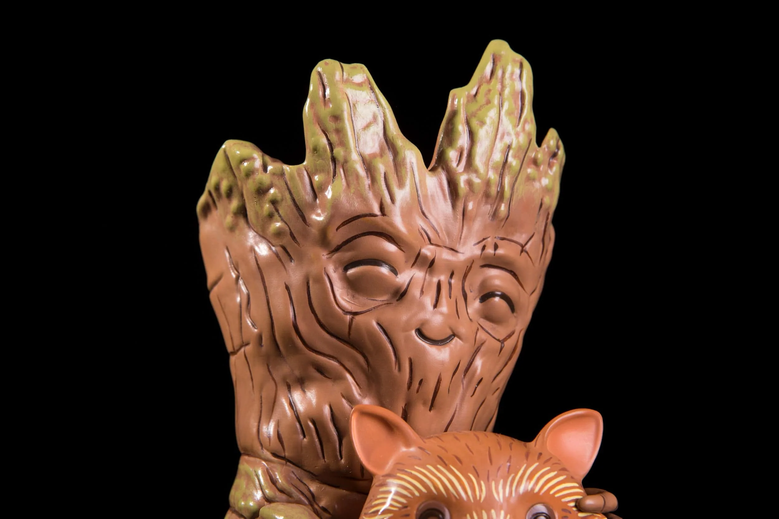 Rocket & Groot: Treehugger Vinyl Figure Exclusive - Image 20