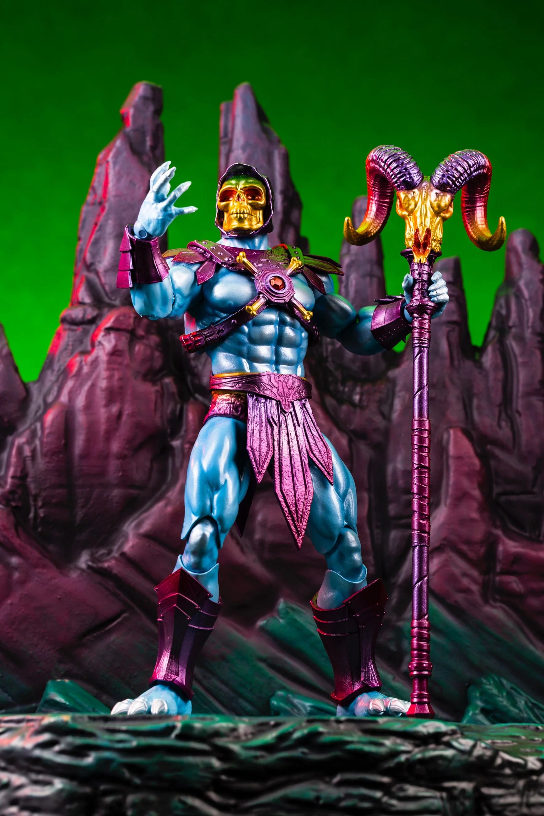 Skeletor "MOTUbi" 1/6 Scale Figure (Designer Con Exclusive) - Image 3