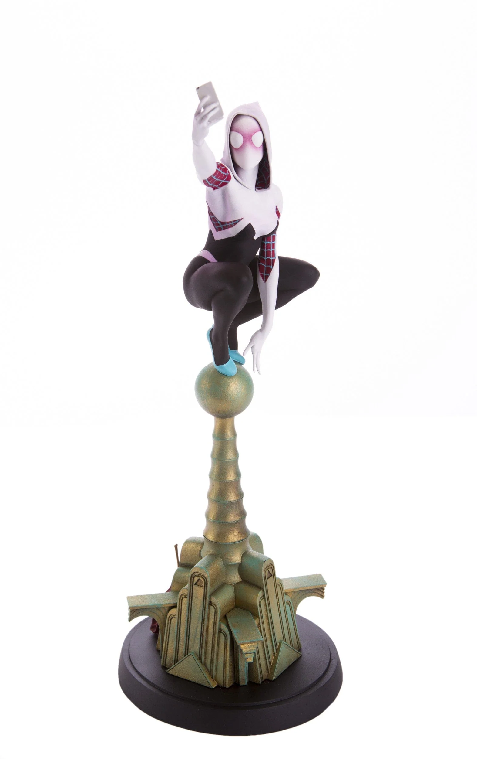 Spider-Man – Spider-Gwen Statue Exclusive - Image 13