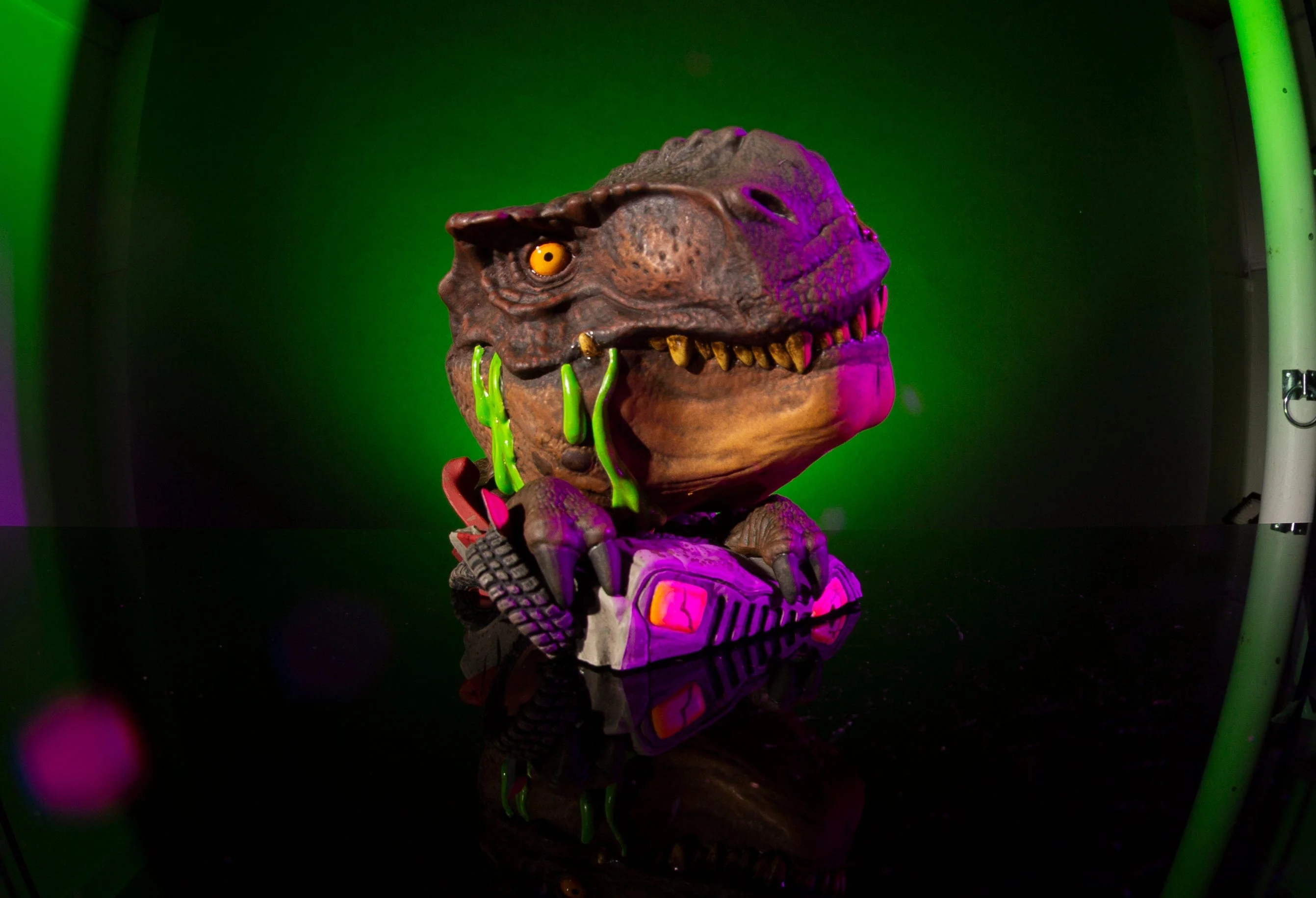 Jurassic Park – T-Rex Mega Mondoid Vinyl Figure - Image 23