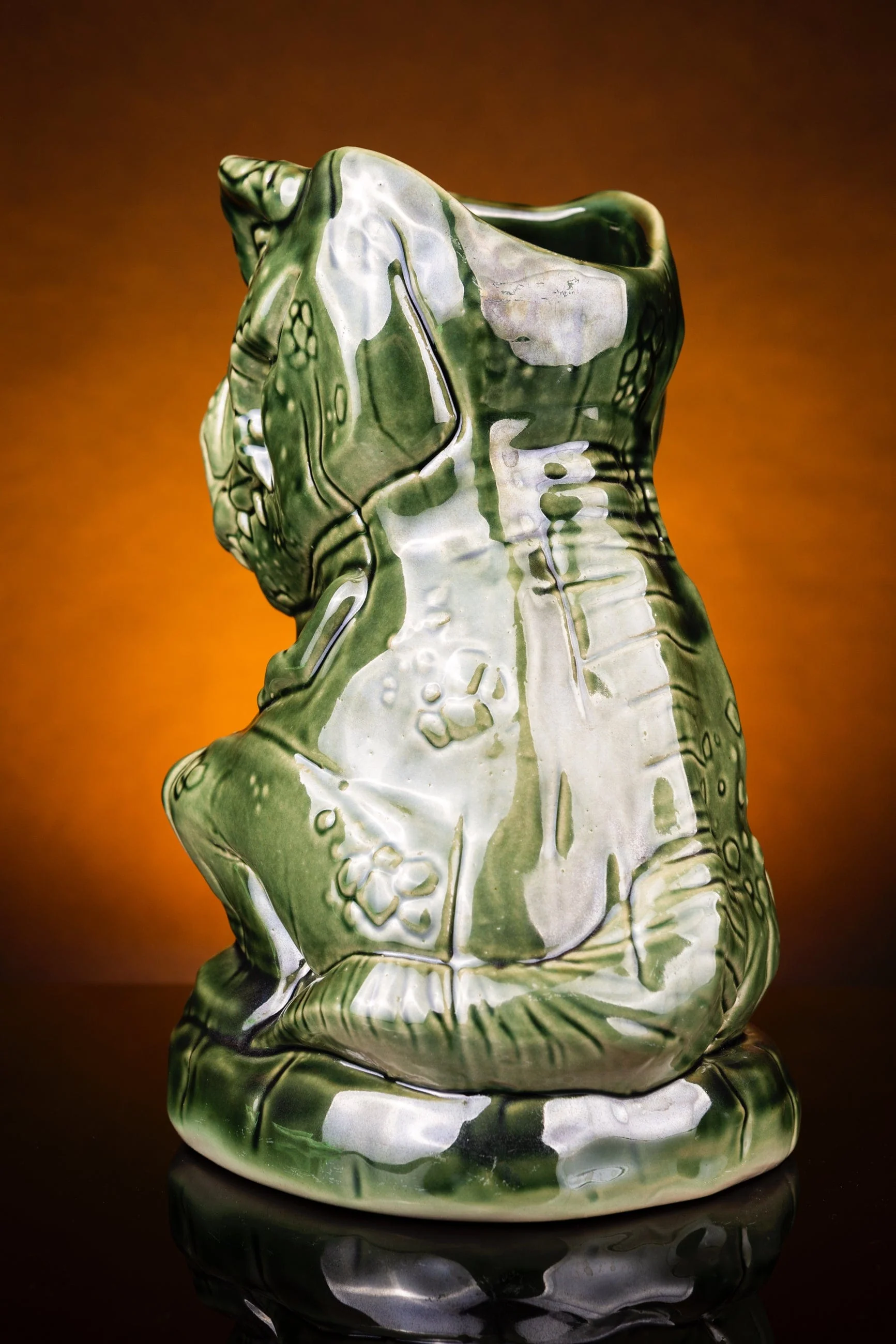 Jurassic Park – T-Rex Tiki Mug (Isla Nublar Variant) - Image 9