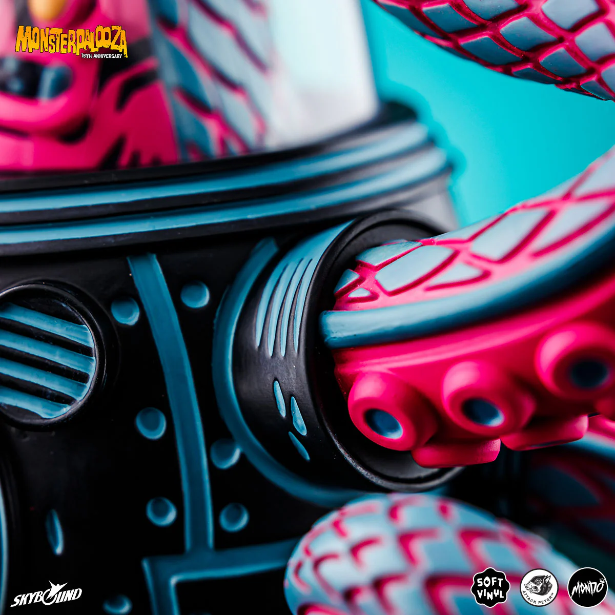 Attack Peter's Takoro - Vinyl Designer Figure - Vice City Rage Variant - Mondo Exclusive - Image 23
