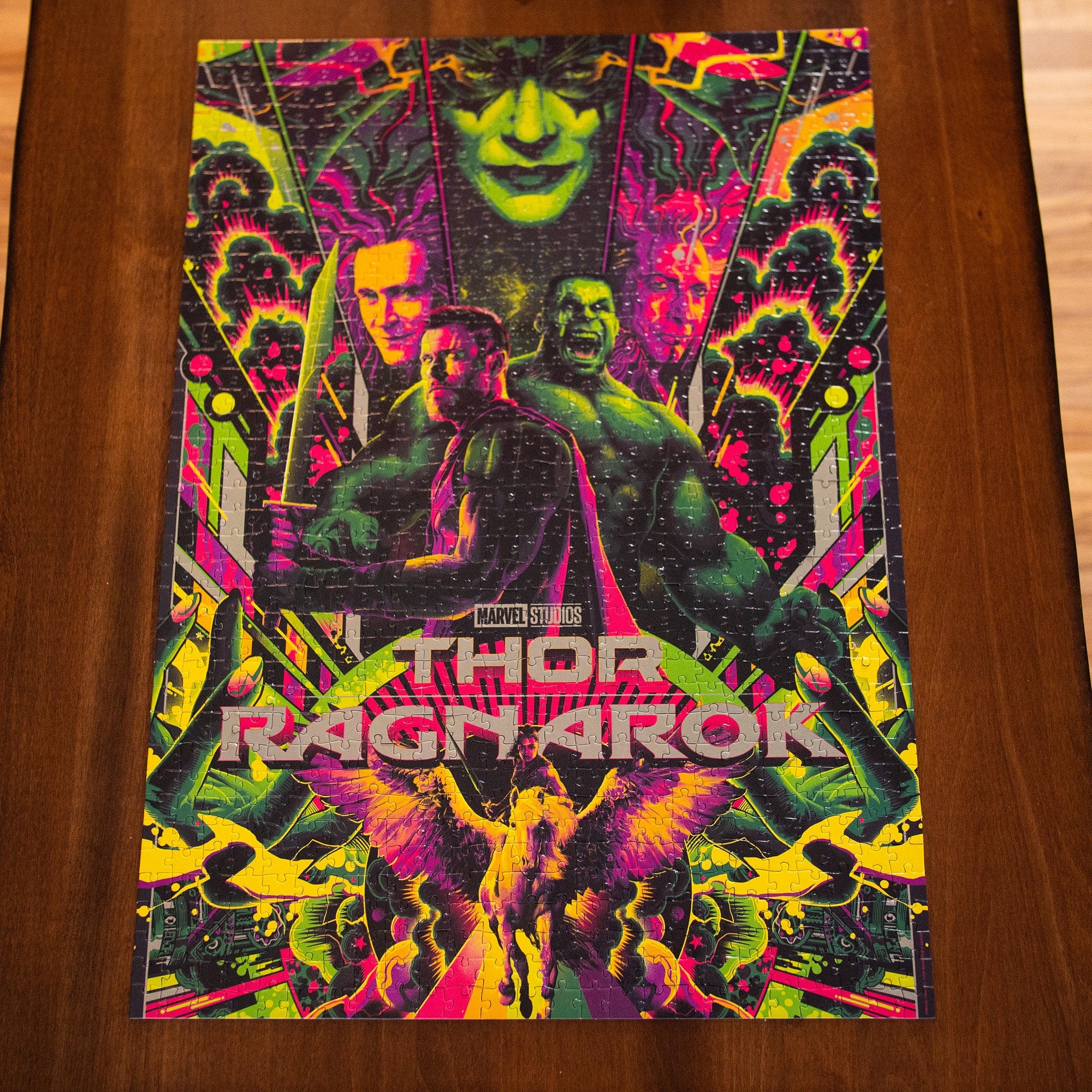 Thor: Ragnarok 1000-Piece Puzzle - Image 7
