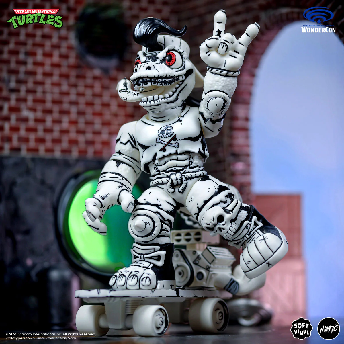 Teenage Mutant Ninja Turtles - Mondo Gecko Soft Vinyl Figure - Mirage Variant - Image 4