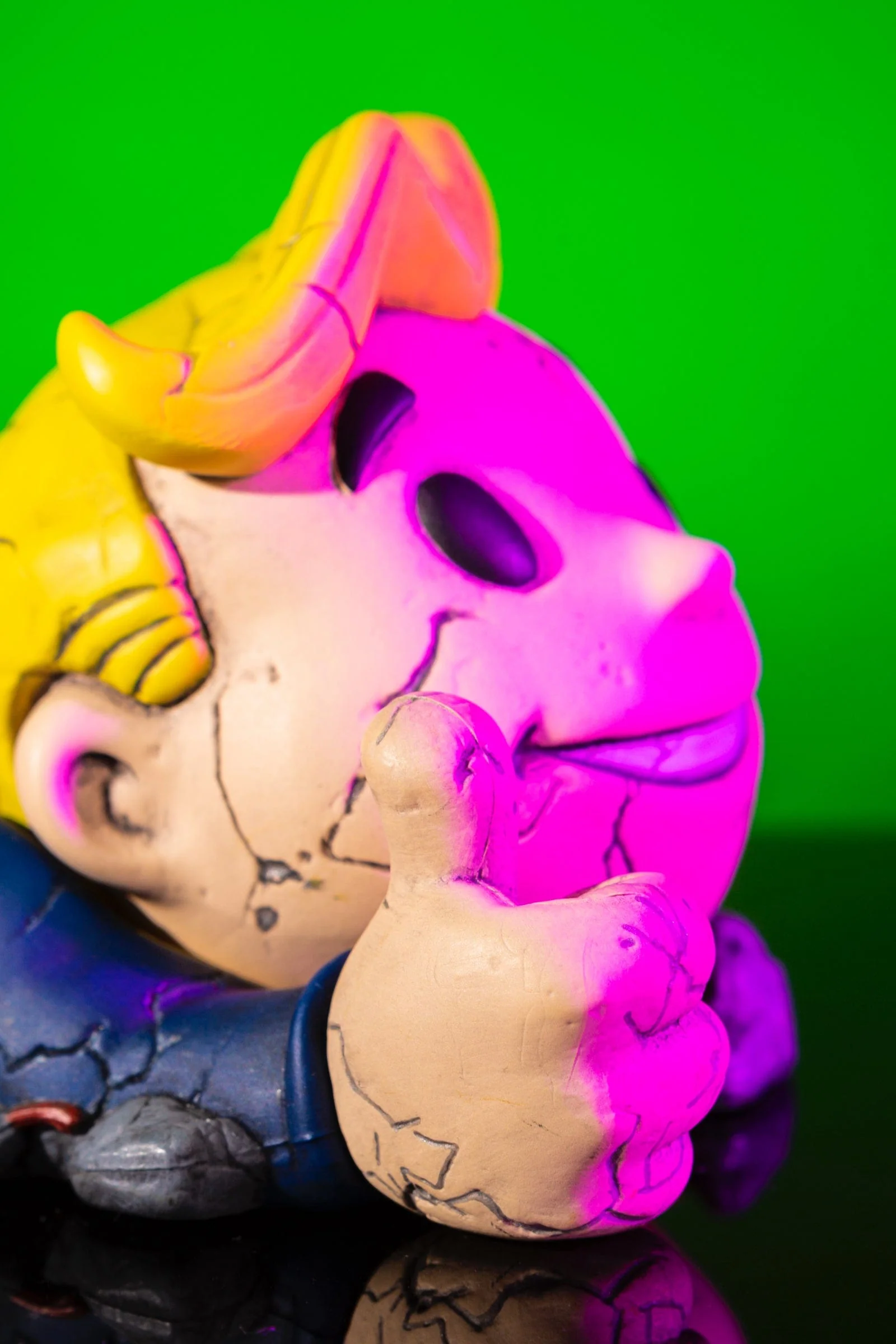 Fallout – Vault Boy Mondoid Vinyl Figure - Image 18