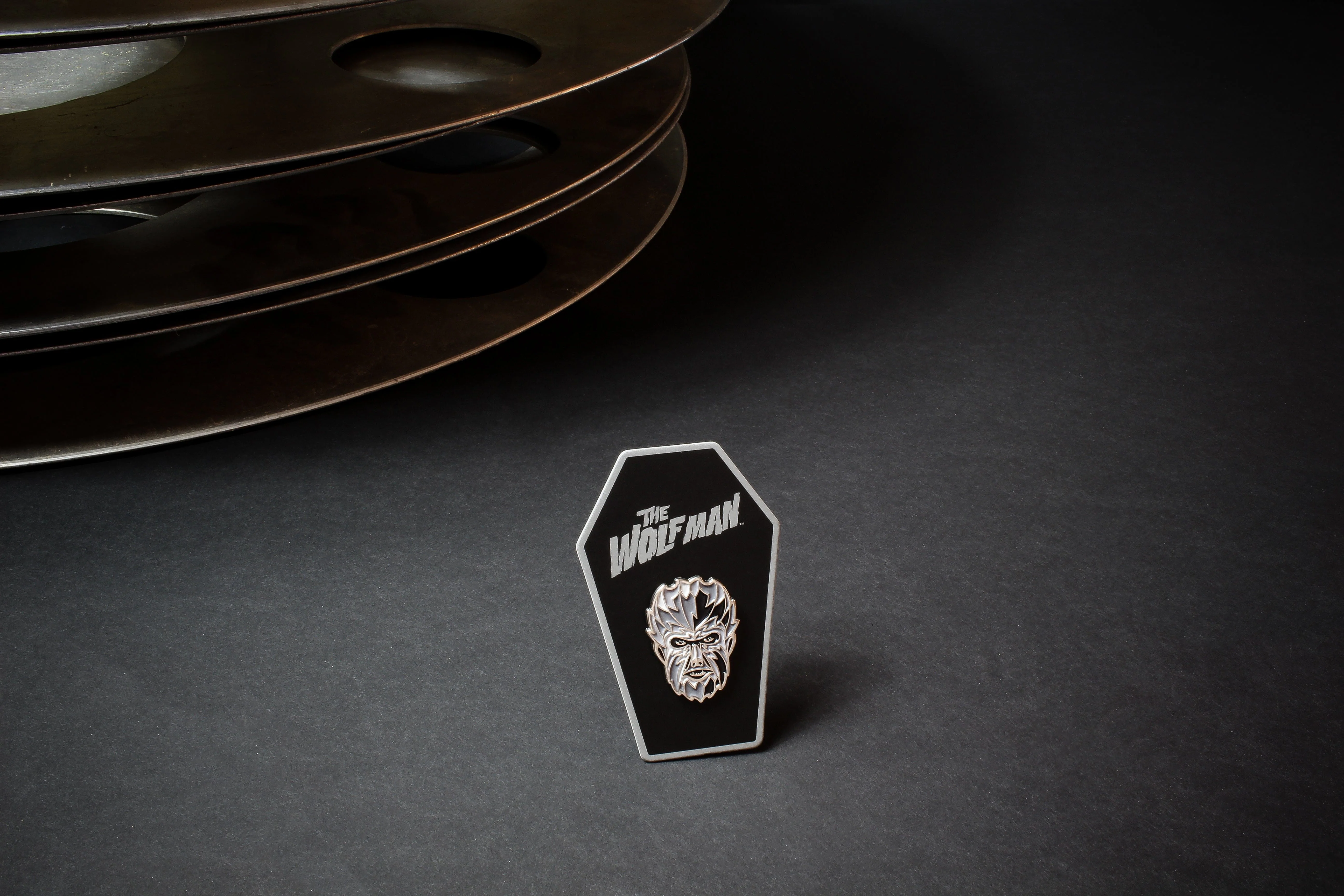 The Wolf Man Enamel Pin (Silver Screen Edition) - Image 3
